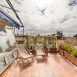 Pantheon Apartment With Terrace